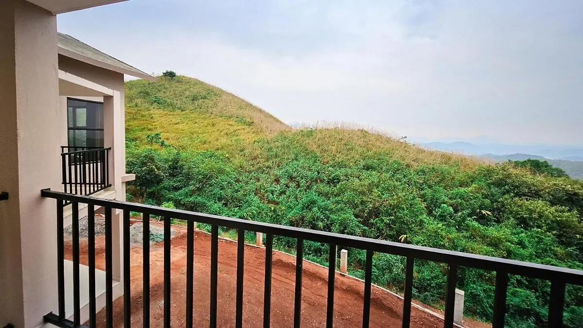 Villa A Hilltop Nature Retreat In Wayanad Tindummal Índia