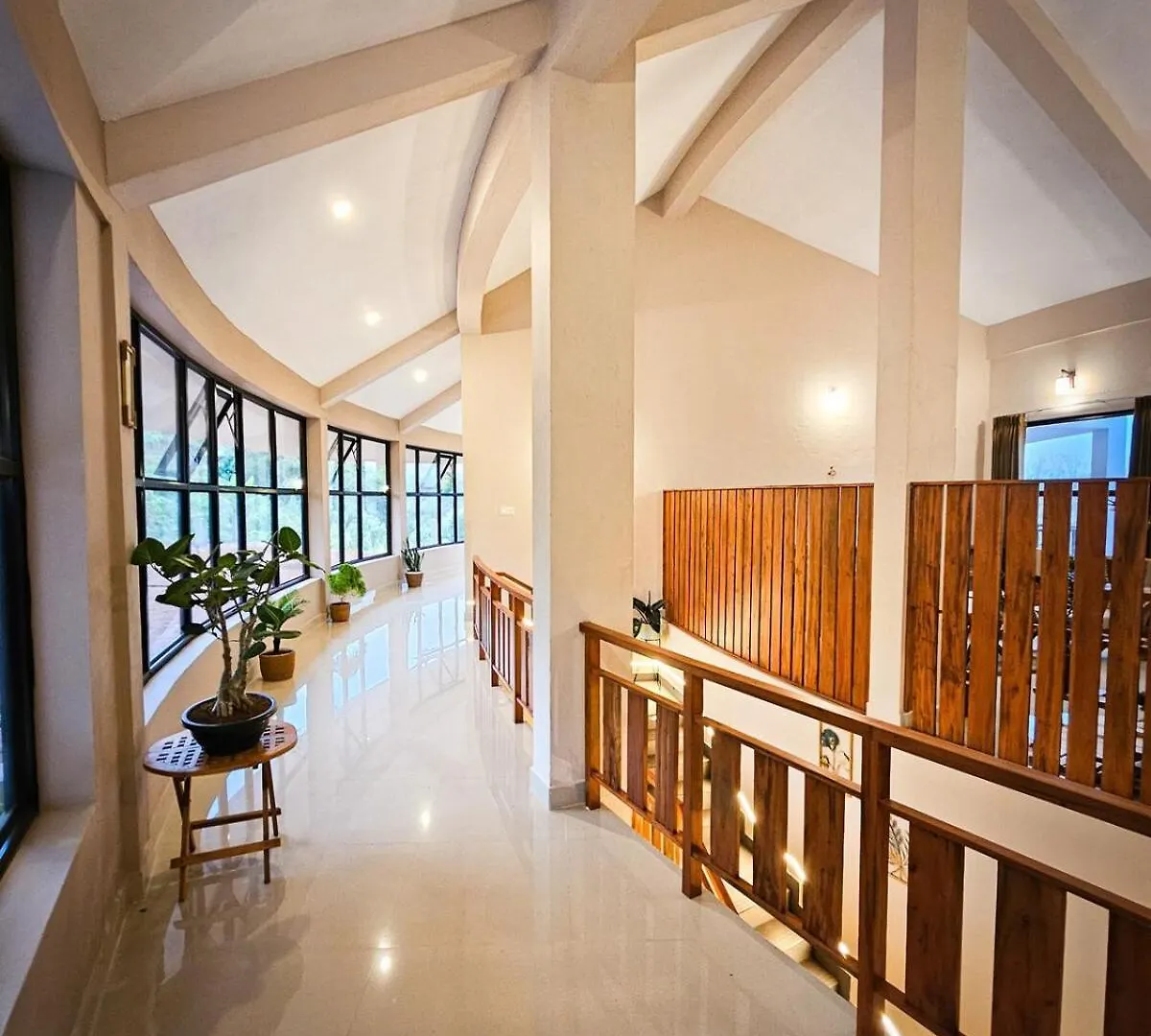 Villa A Hilltop Nature Retreat In Wayanad Tindummal